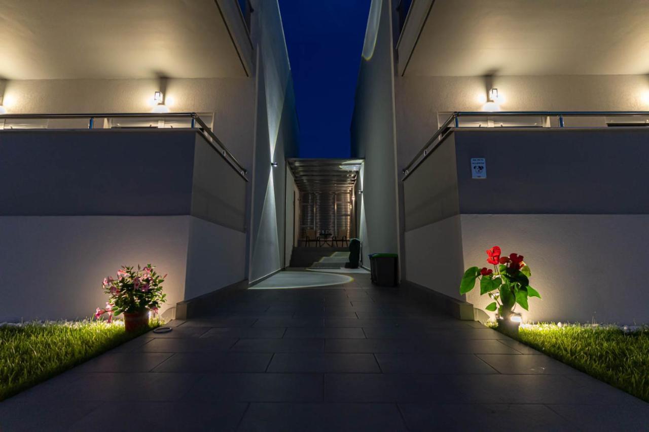 Aura Apartments Keramoti  Exterior photo
